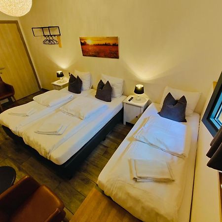 Hotel Ladeuze Leuven Bagian luar foto