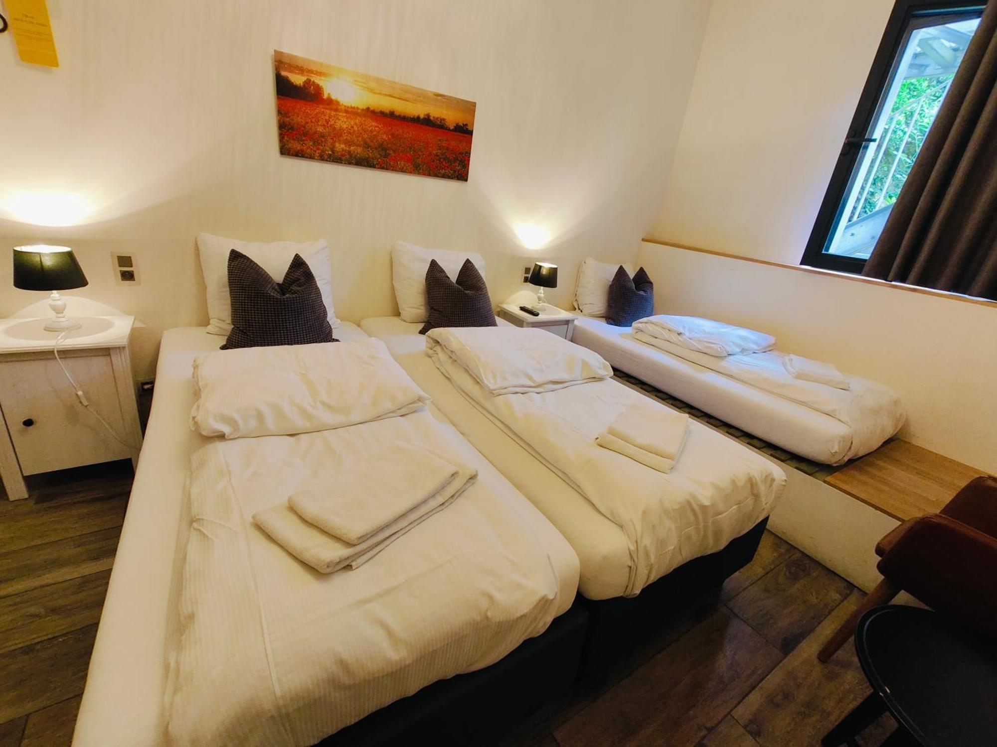 Hotel Ladeuze Leuven Bagian luar foto